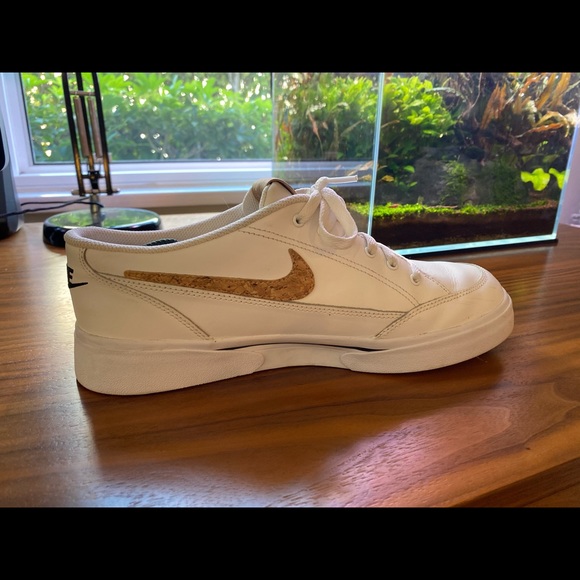 Nike GTS '16 Premium size 9US - Picture 5 of 7